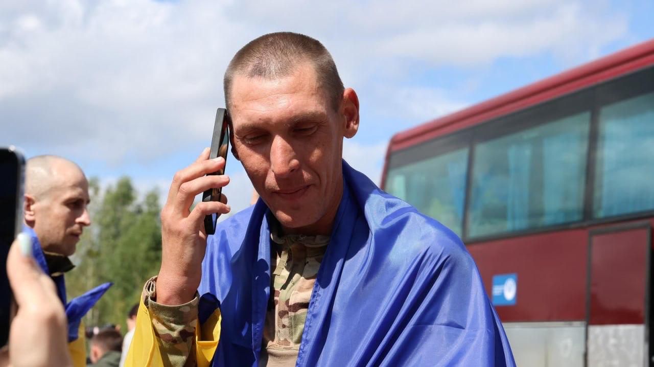 Ukraine brings 103 more defenders home from Russian captivity